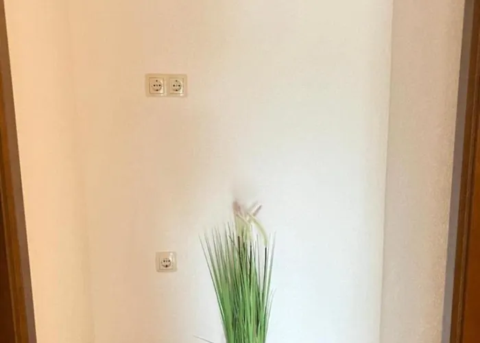 Апартаменты Naledi Пашман