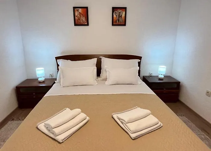 דירה Naledi Pašman